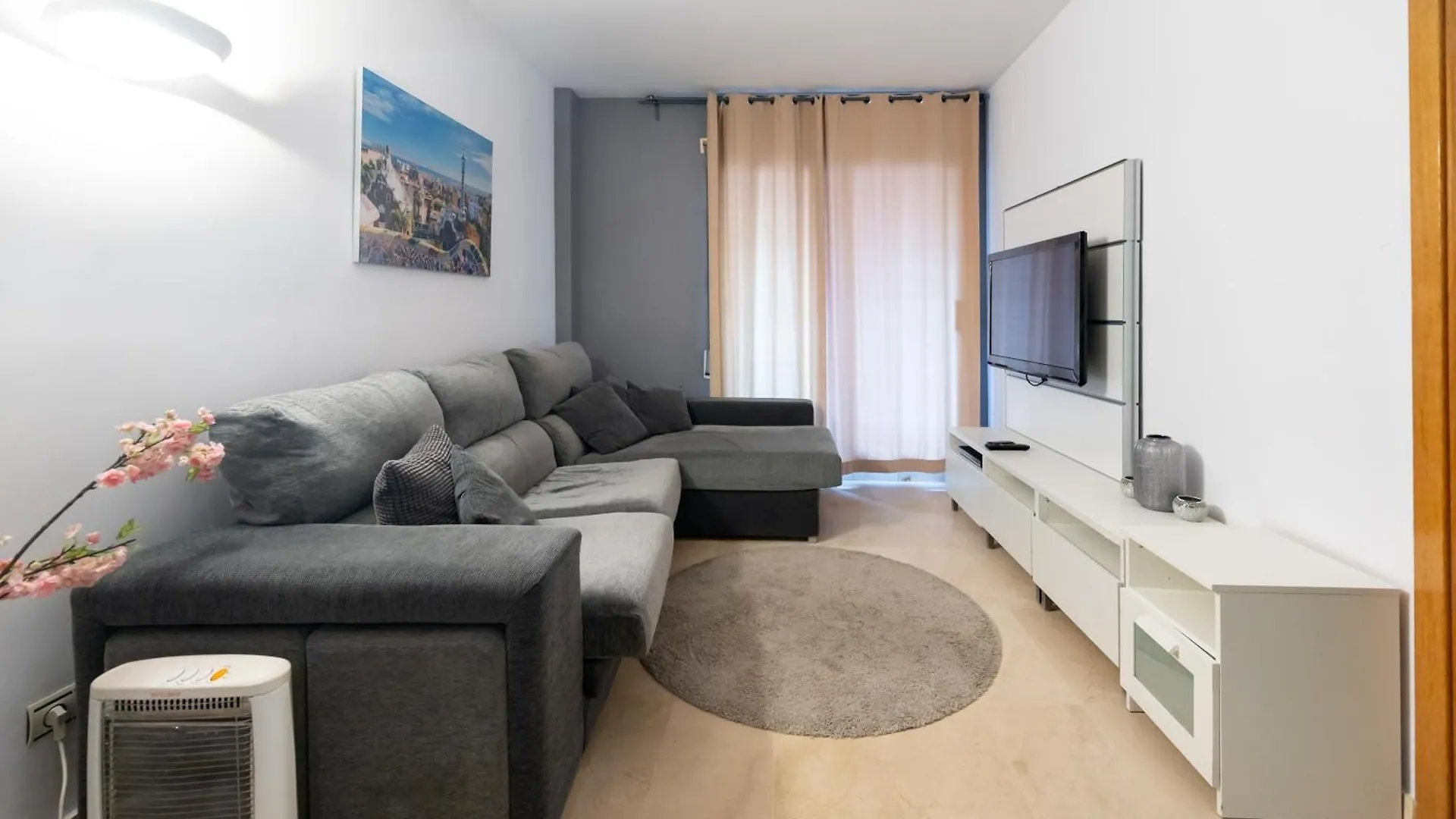Comfy Downtown + Private Terrace Apartment Barcelona 0*,  Spain