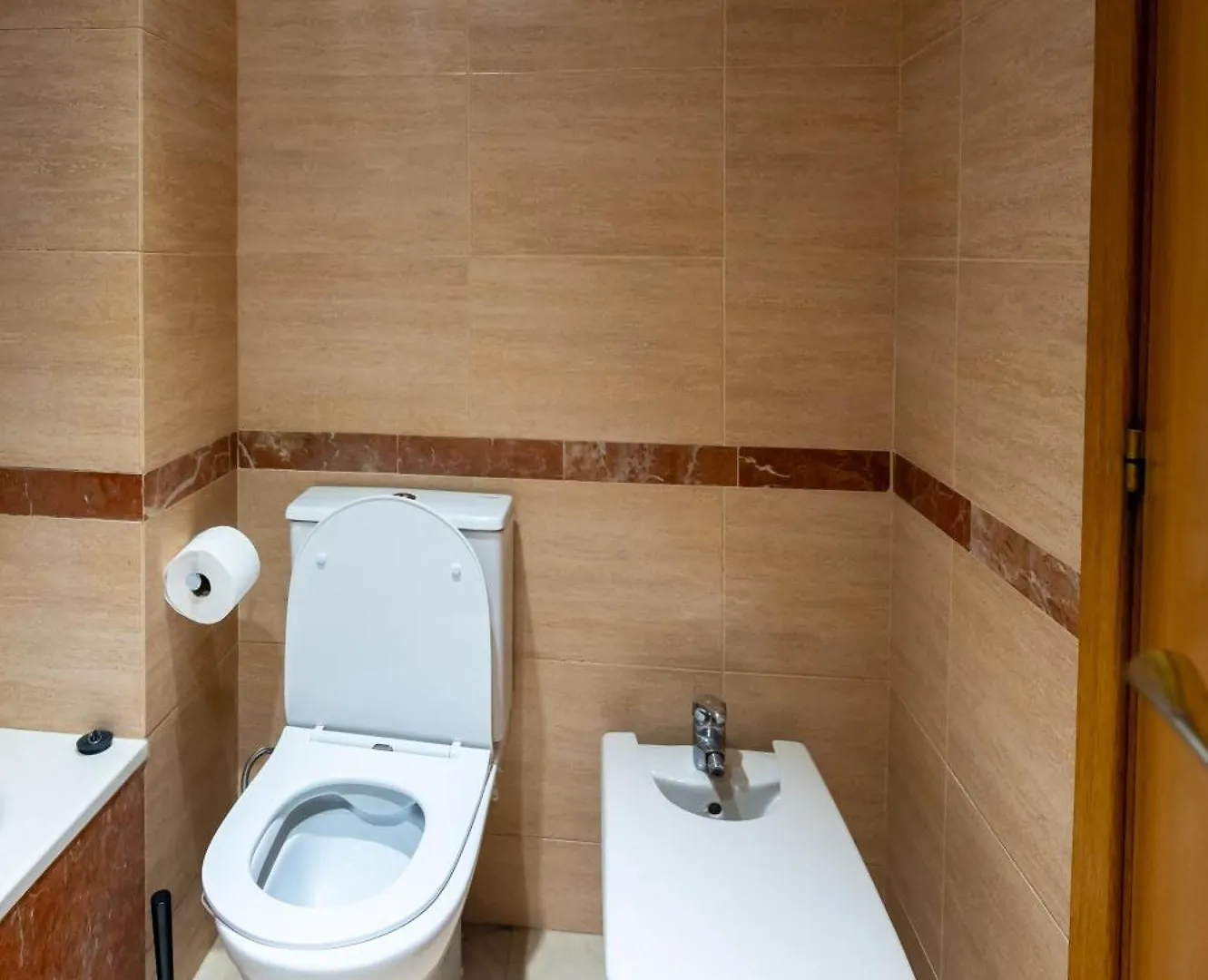 Comfy Downtown + Private Terrace Apartment Barcelona